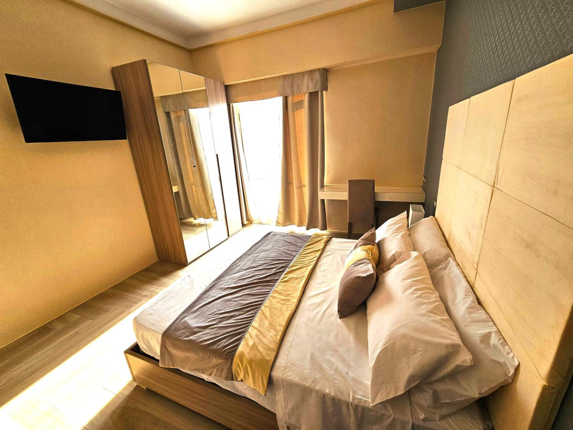 Astoria Boutique Suites Lecce Exterior foto