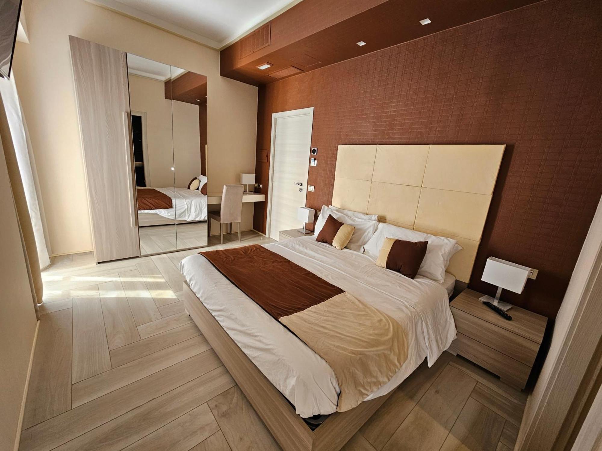 Astoria Boutique Suites Lecce Exterior foto